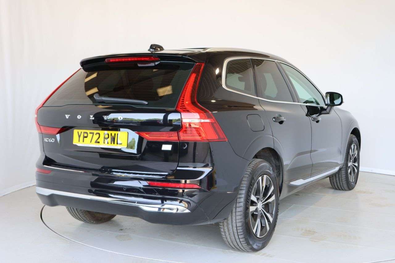 2022 VOLVO XC60 2022 VOLVO XC60