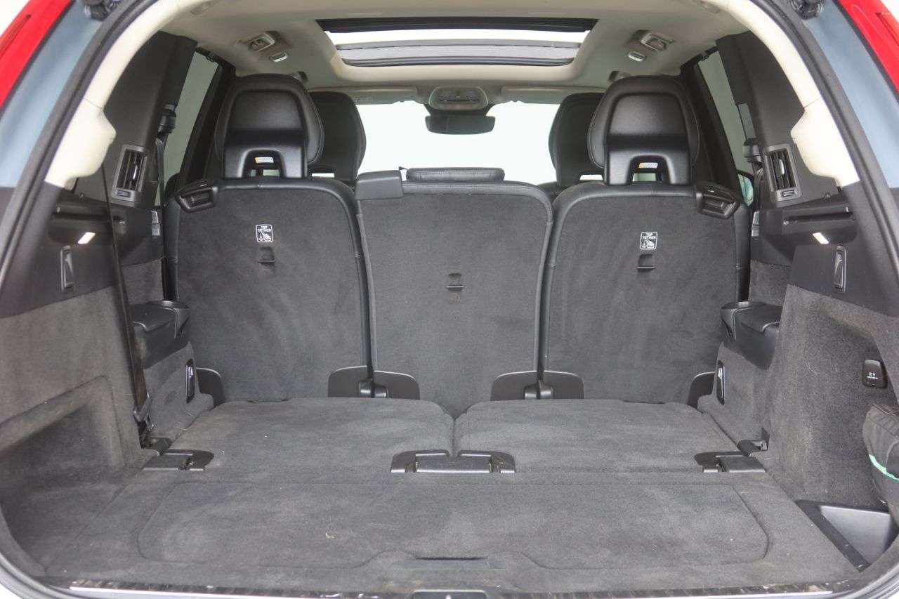 2022 VOLVO XC90 2022 VOLVO XC90