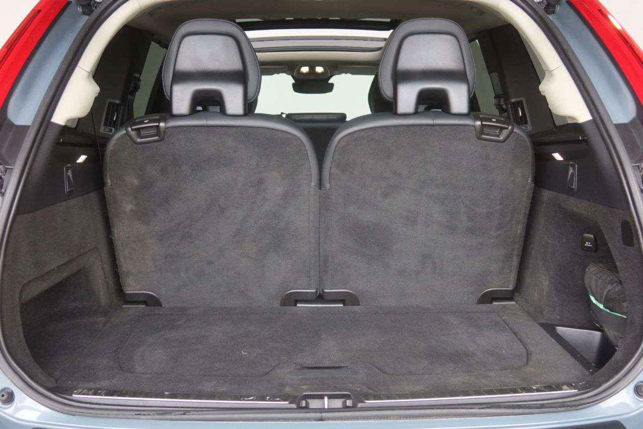 2022 VOLVO XC90 2022 VOLVO XC90