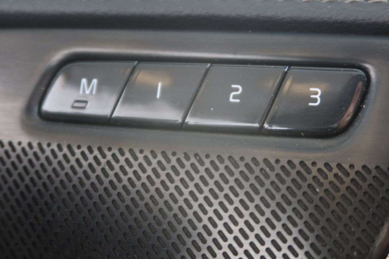 2022 VOLVO XC90 2022 VOLVO XC90