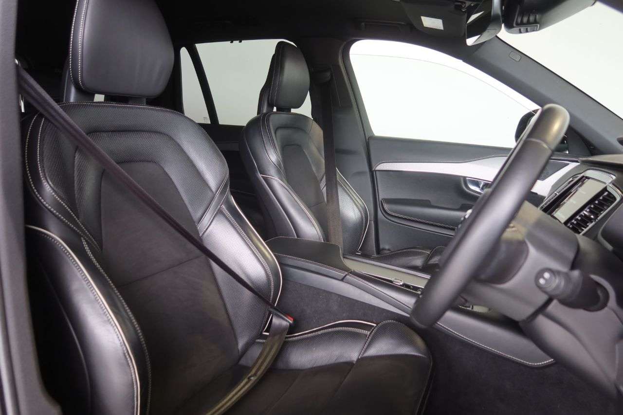 2021 VOLVO XC90 2021 VOLVO XC90