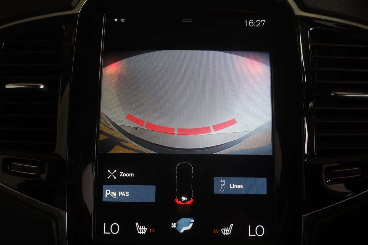 2021 VOLVO XC90 2021 VOLVO XC90