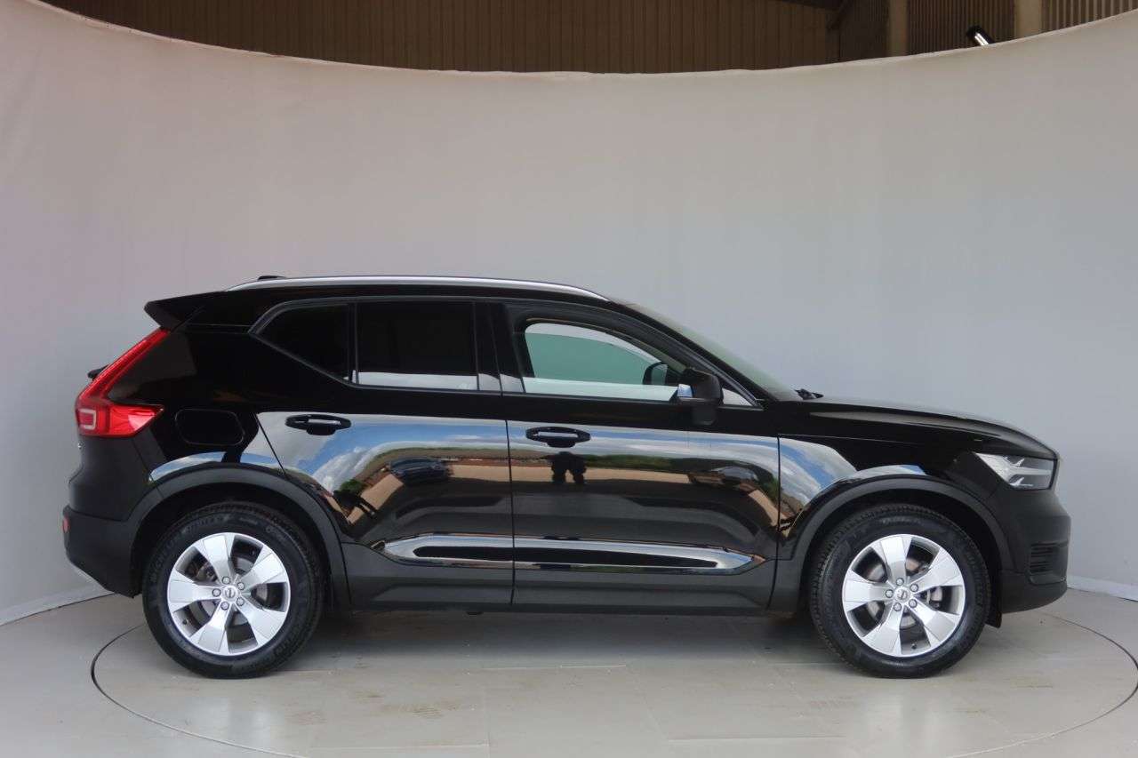 A 2022 VOLVO XC40 1.5 T3 Momentum SUV 5dr Petrol Auto Euro 6 (s/s) (163 ps) ***FREE 24 MONTHS A 2022 VOLVO XC40 1.5 T3 Momentum SUV 5dr Petrol Auto Euro 6 (s/s) (163 ps) ***FREE 24 MONTHS