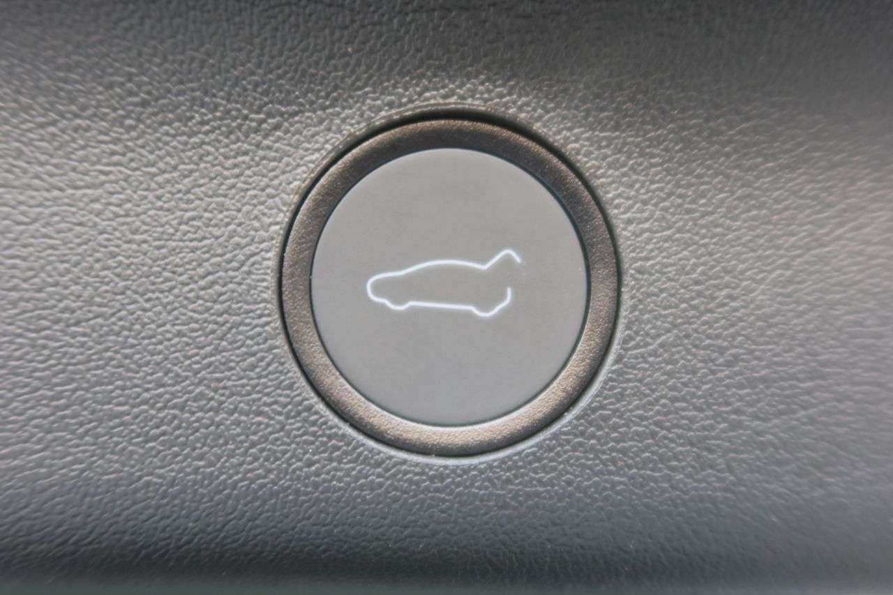 2024 TESLA MODEL Y 2024 TESLA MODEL Y