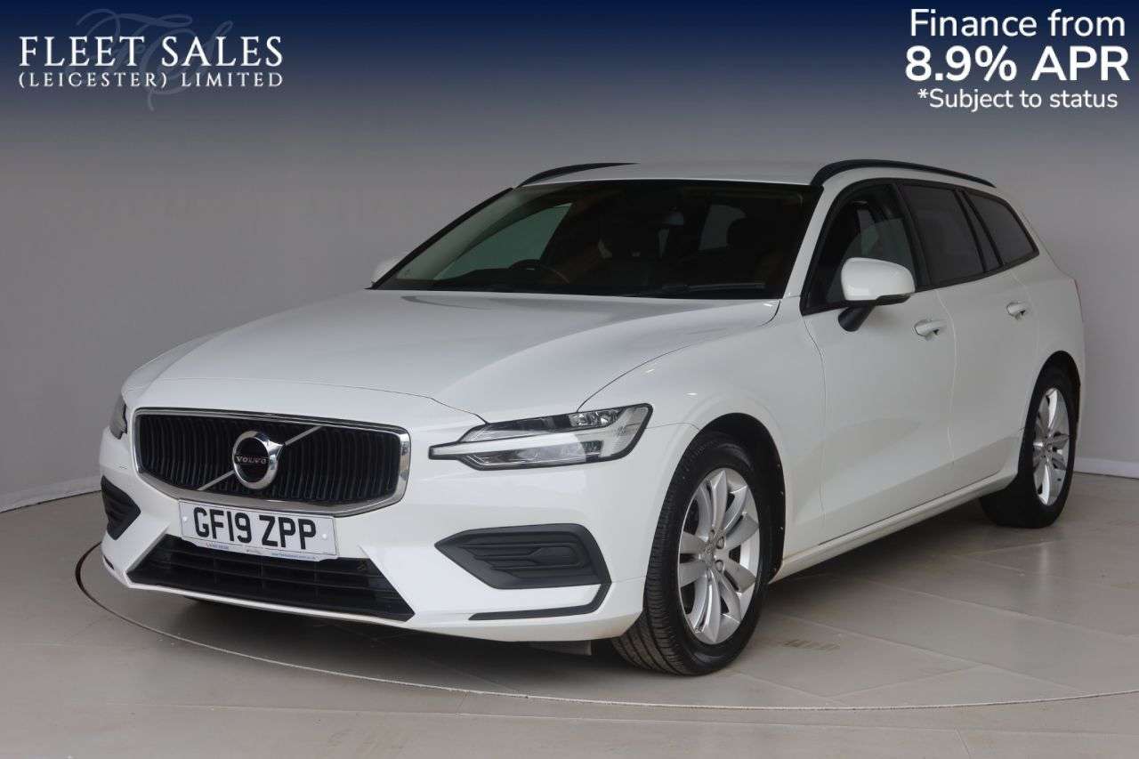 A 2019 VOLVO V60 2.0 D3 Momentum Plus Estate 5dr Diesel Manual Euro 6 (s/s) (150 ps) A 2019 VOLVO V60 2.0 D3 Momentum Plus Estate 5dr Diesel Manual Euro 6 (s/s) (150 ps)