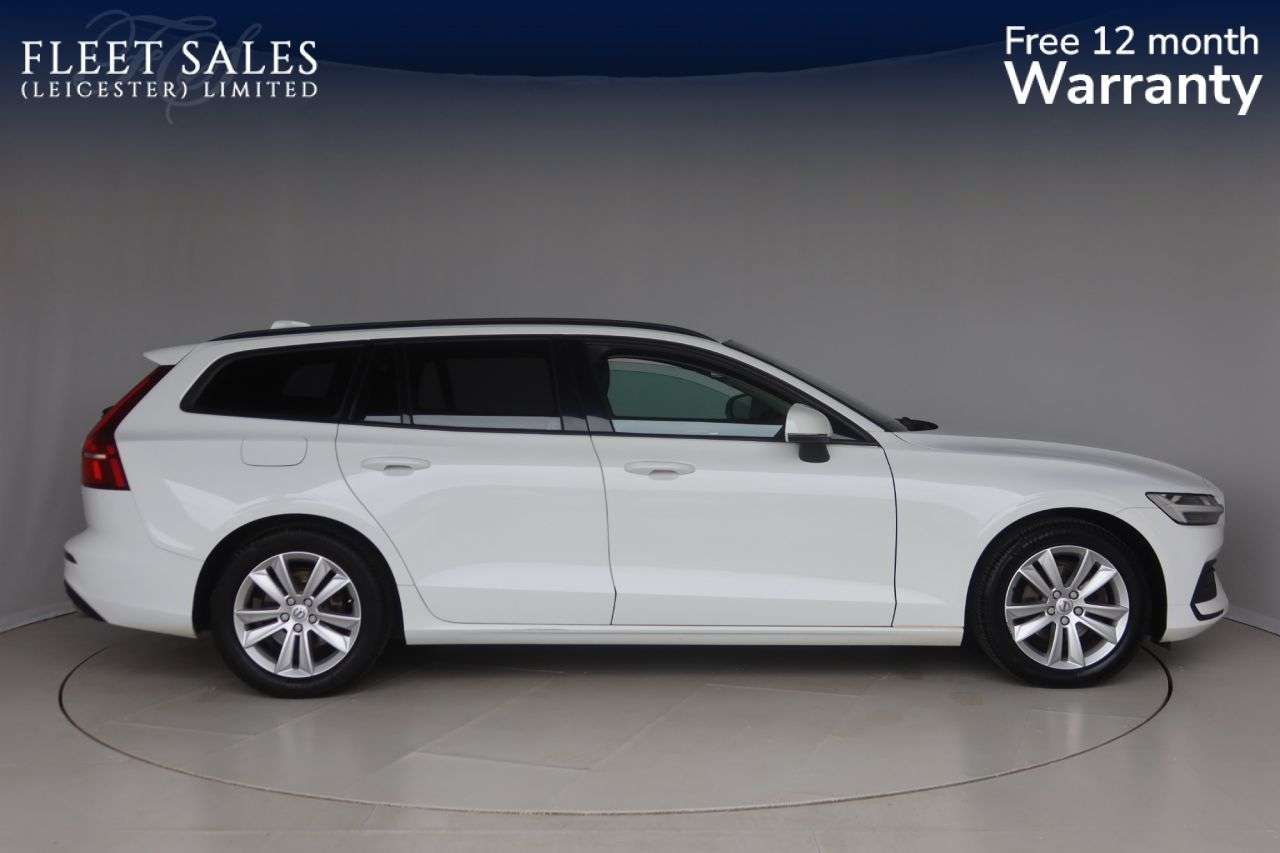 A 2019 VOLVO V60 2.0 D3 Momentum Plus Estate 5dr Diesel Manual Euro 6 (s/s) (150 ps) A 2019 VOLVO V60 2.0 D3 Momentum Plus Estate 5dr Diesel Manual Euro 6 (s/s) (150 ps)