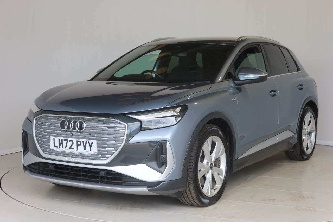 A 2022 AUDI Q4 E-TRON 40 S line SUV 5dr Electric Auto 82kWh (204 ps) HEATED FRONT SEATS A 2022 AUDI Q4 E-TRON 40 S line SUV 5dr Electric Auto 82kWh (204 ps) HEATED FRONT SEATS