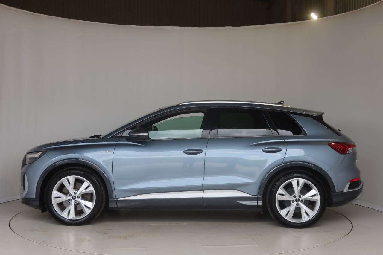 2022 AUDI Q4 E-TRON 2022 AUDI Q4 E-TRON