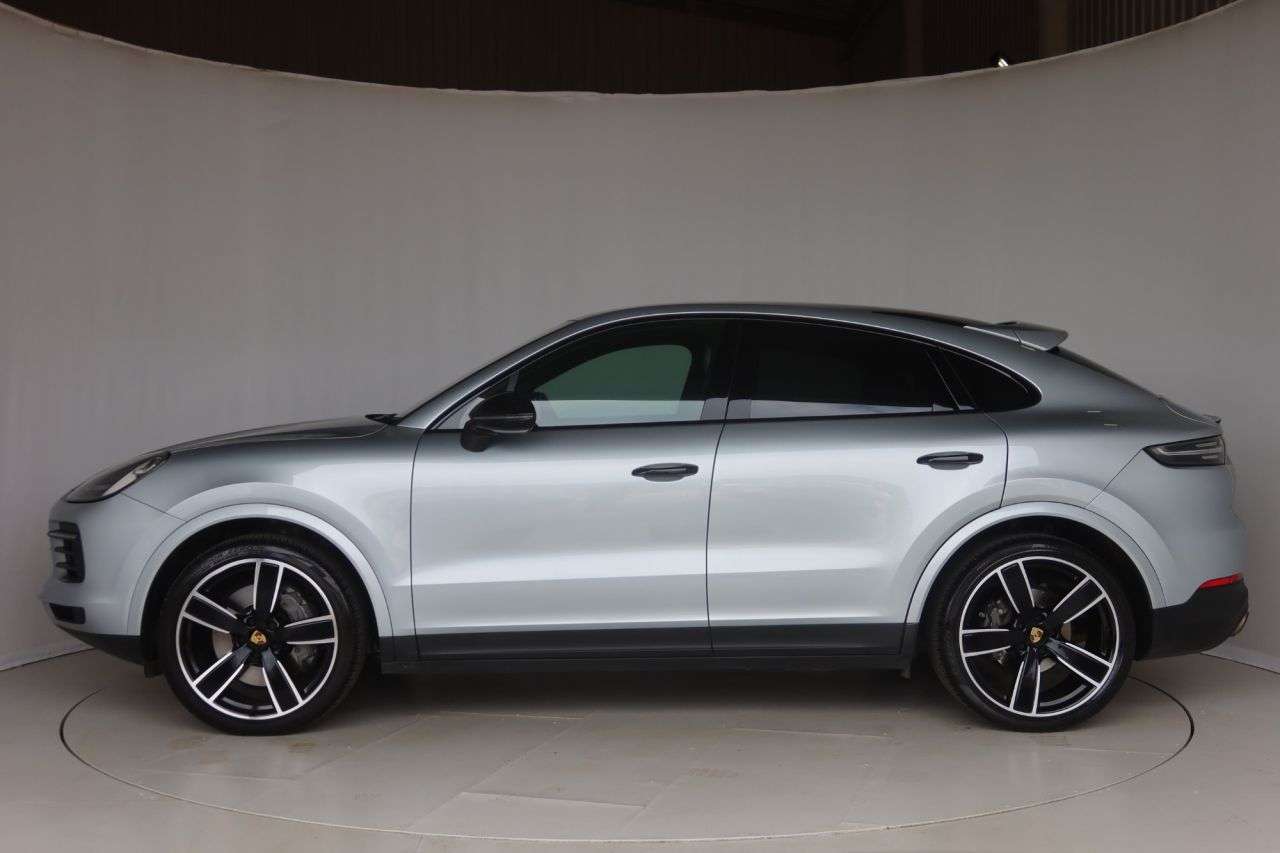 2021 PORSCHE CAYENNE 2021 PORSCHE CAYENNE
