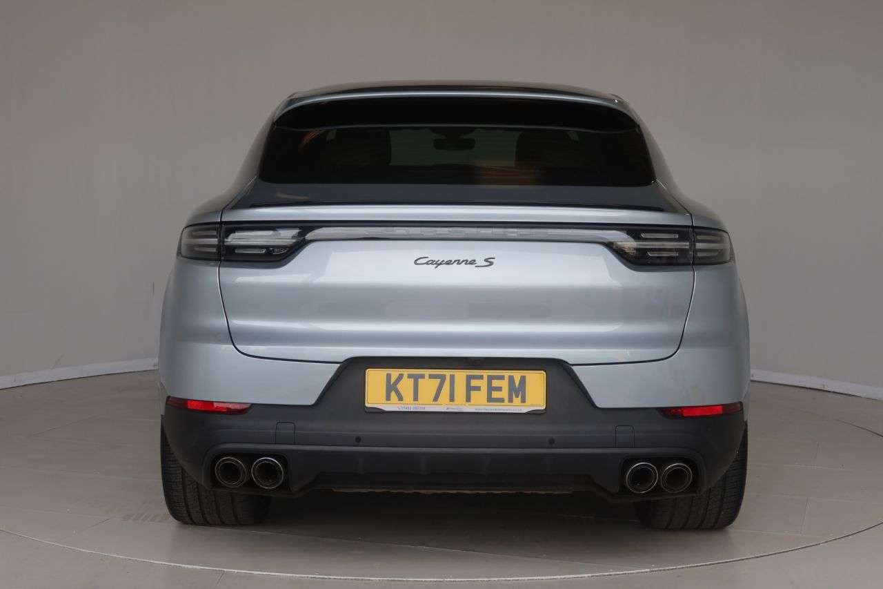 2021 PORSCHE CAYENNE 2021 PORSCHE CAYENNE