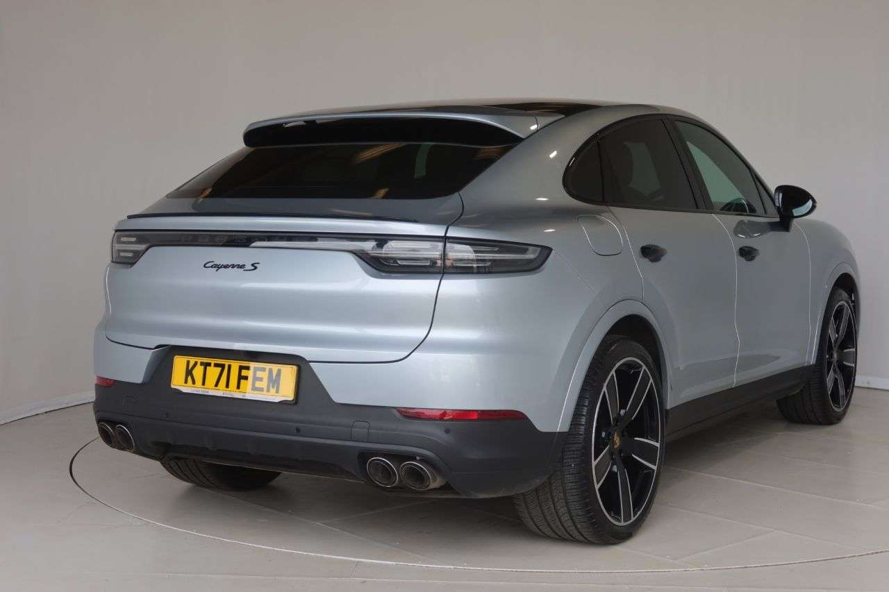 2021 PORSCHE CAYENNE 2021 PORSCHE CAYENNE