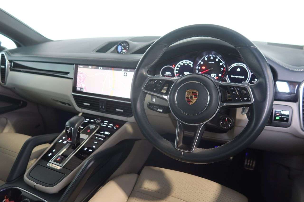 2021 PORSCHE CAYENNE 2021 PORSCHE CAYENNE