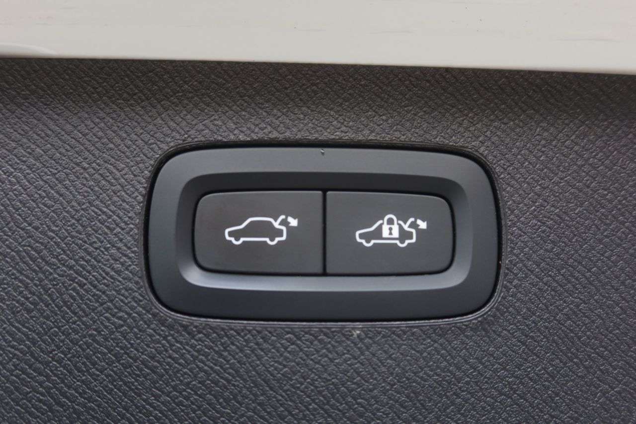 2021 VOLVO XC90 2021 VOLVO XC90