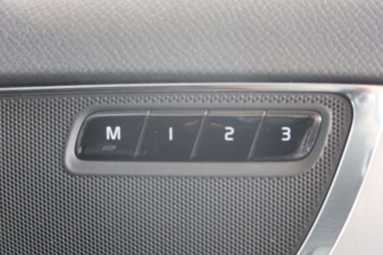 2021 VOLVO XC90 2021 VOLVO XC90