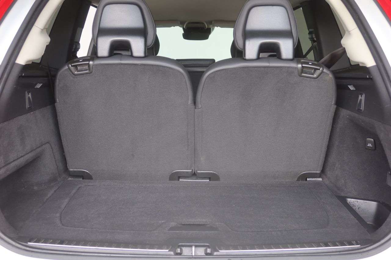 2021 VOLVO XC90 2021 VOLVO XC90