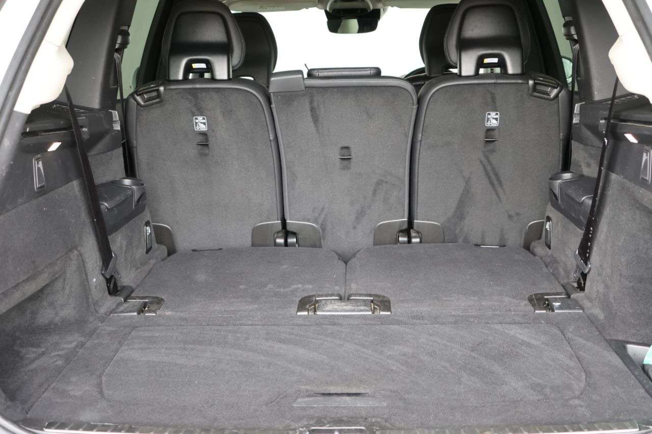 2022 VOLVO XC90 2022 VOLVO XC90