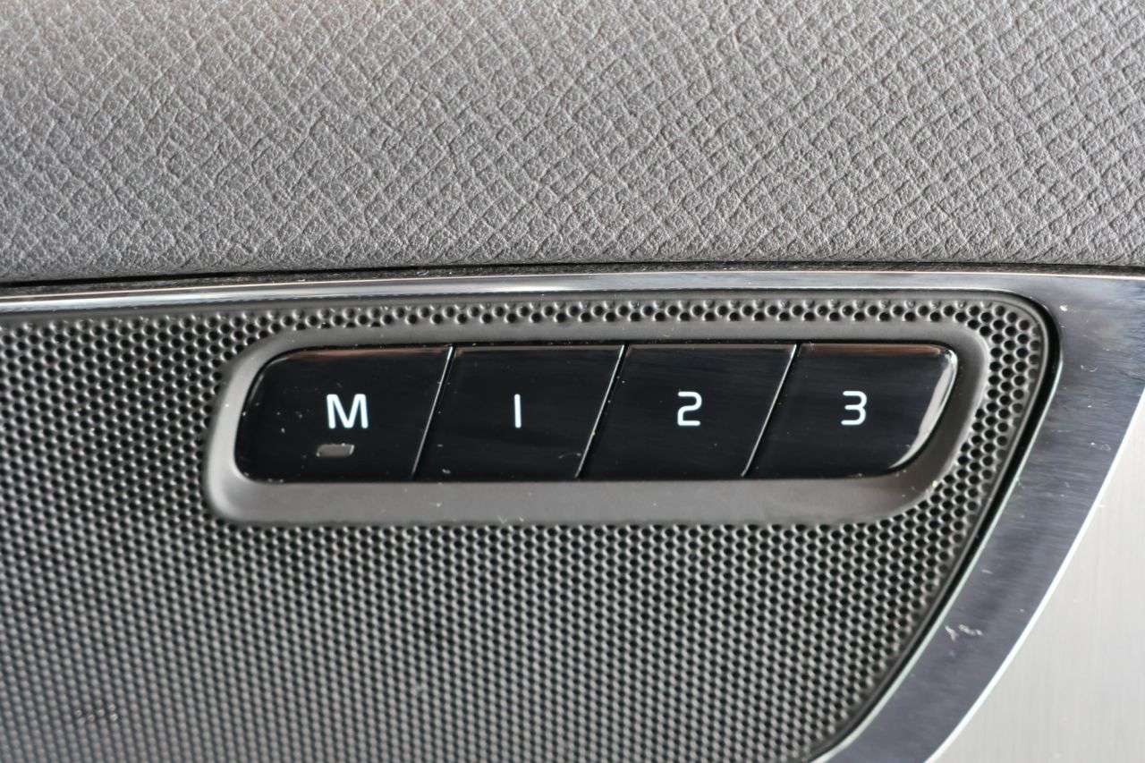 2022 VOLVO XC90 2022 VOLVO XC90