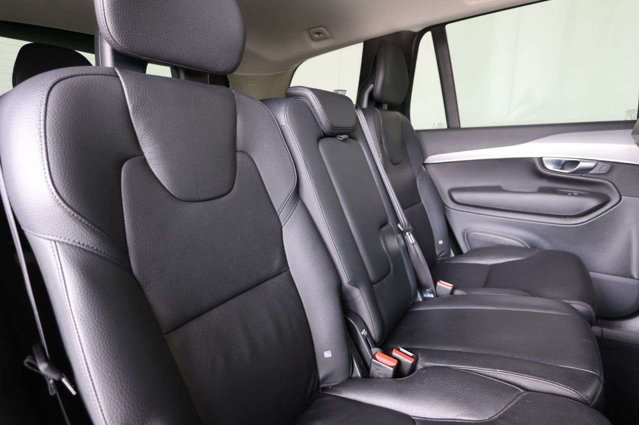 2022 VOLVO XC90 2022 VOLVO XC90