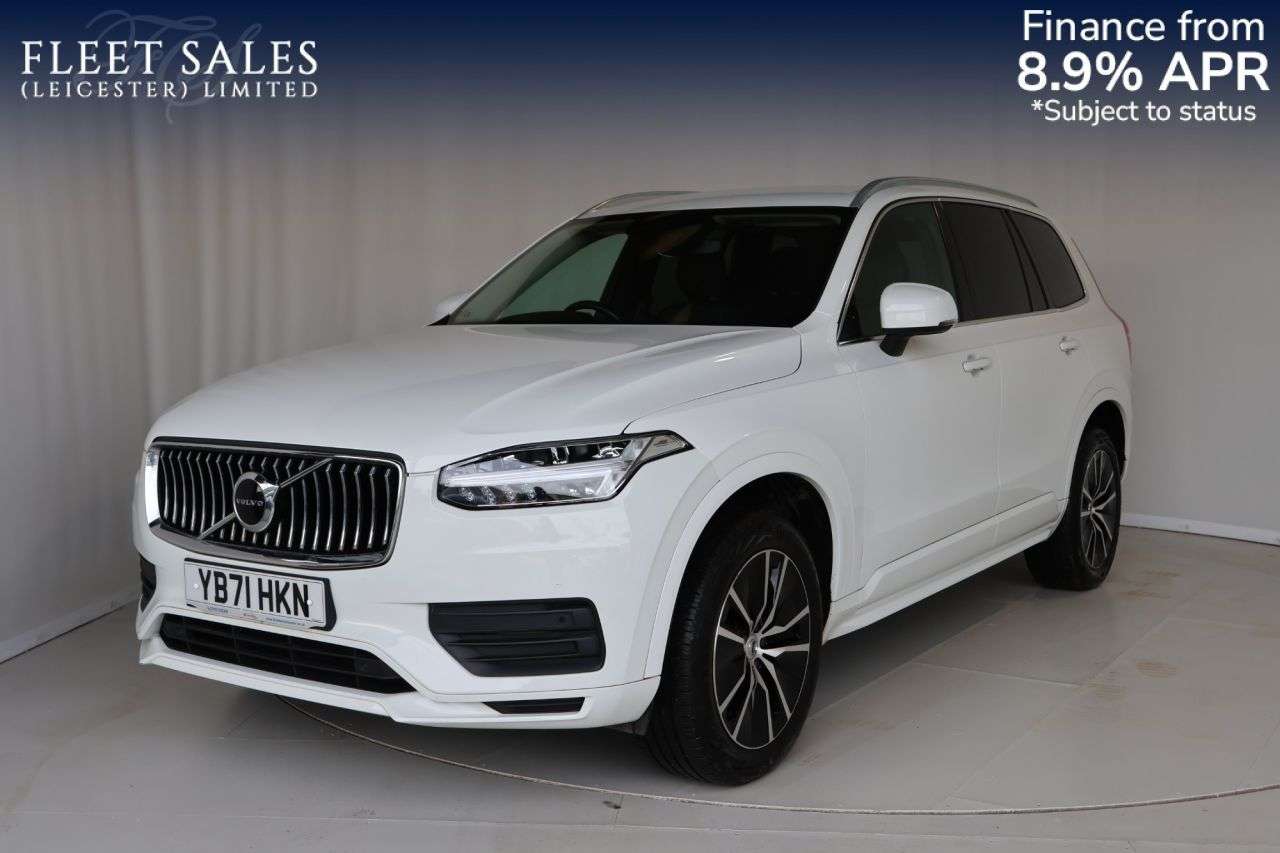 A 2022 VOLVO XC90 2.0 B5 MHEV Momentum SUV 5dr Diesel Hybrid Auto 4WD Euro 6 (s/s) (235 ps) R A 2022 VOLVO XC90 2.0 B5 MHEV Momentum SUV 5dr Diesel Hybrid Auto 4WD Euro 6 (s/s) (235 ps) R