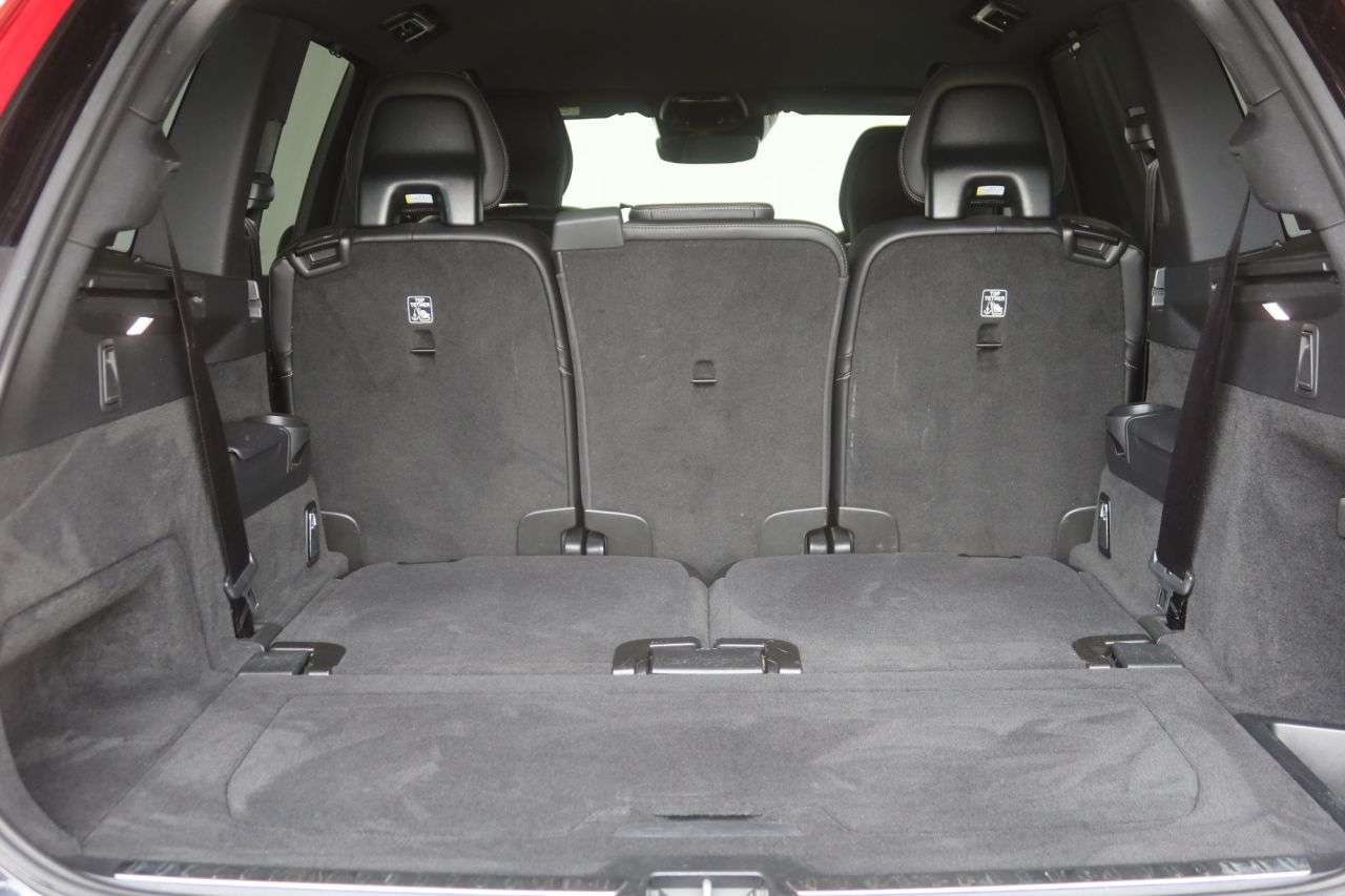 2022 VOLVO XC90 2022 VOLVO XC90