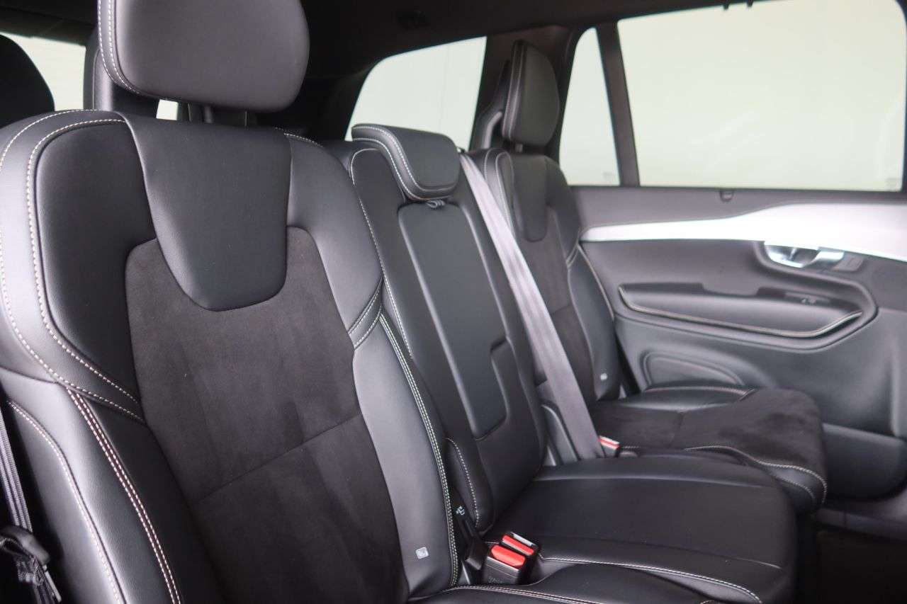 2022 VOLVO XC90 2022 VOLVO XC90