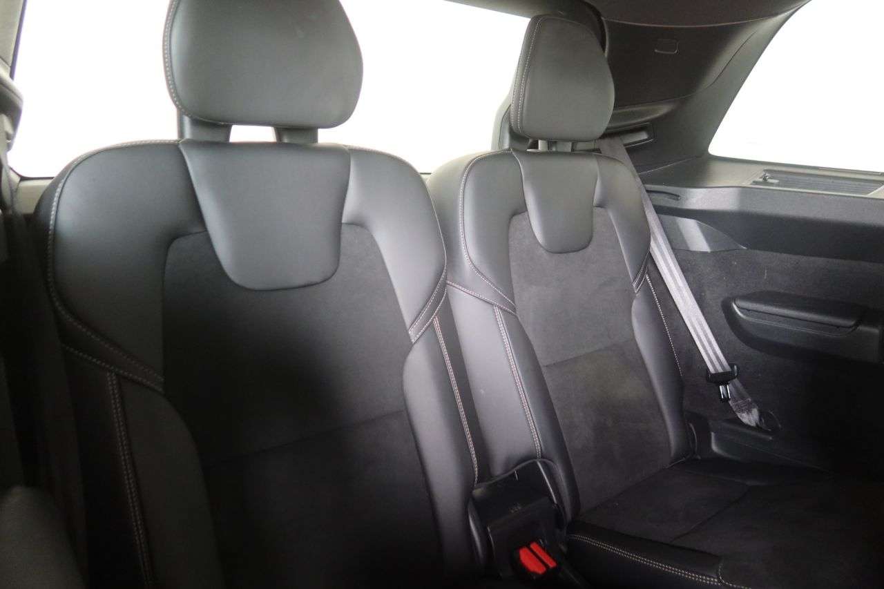 2022 VOLVO XC90 2022 VOLVO XC90