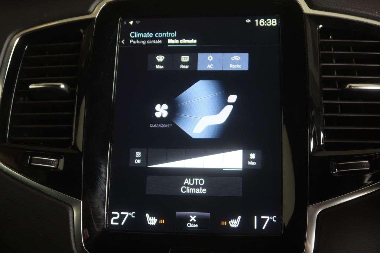 2022 VOLVO XC90 2022 VOLVO XC90
