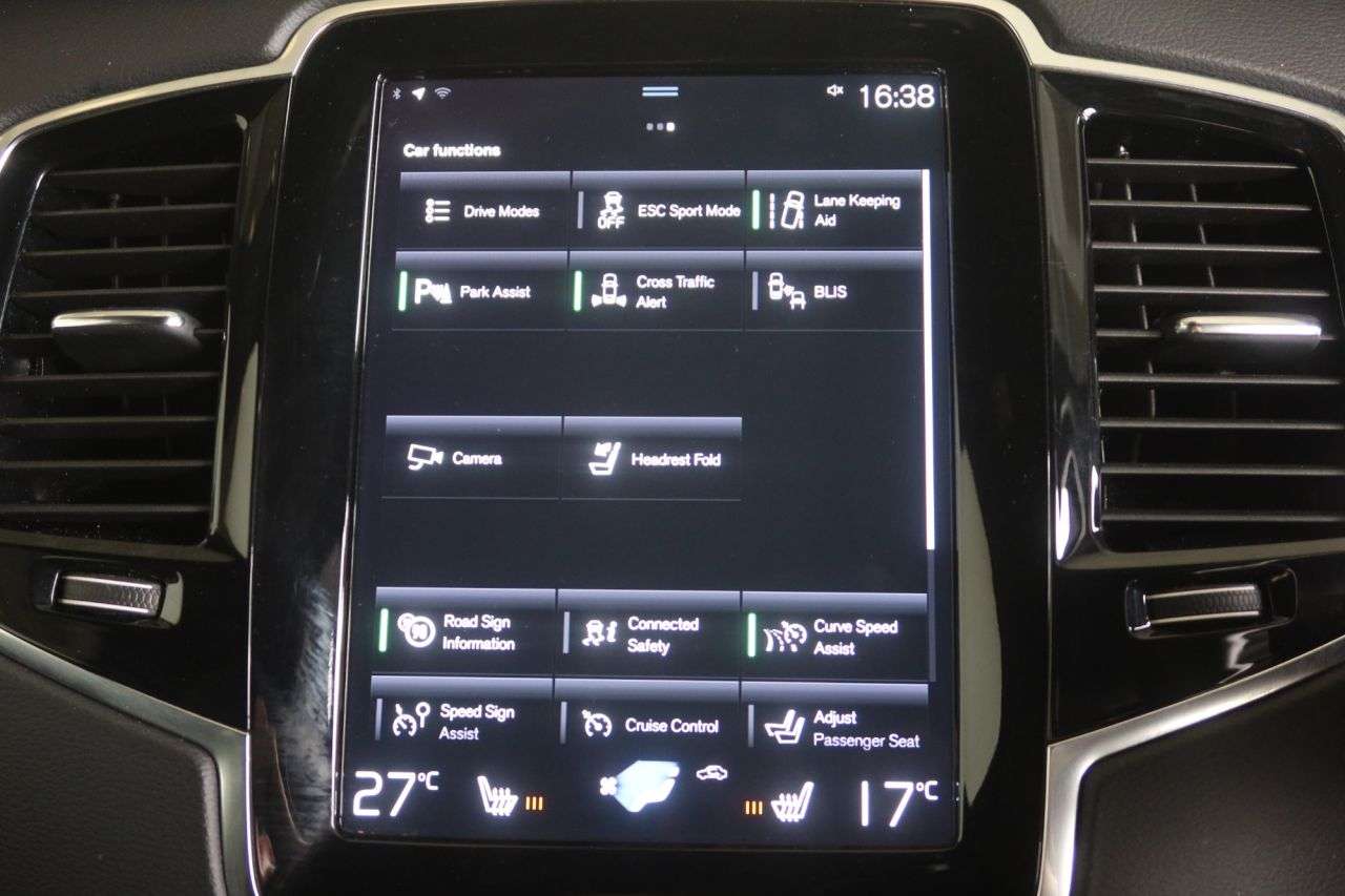2022 VOLVO XC90 2022 VOLVO XC90