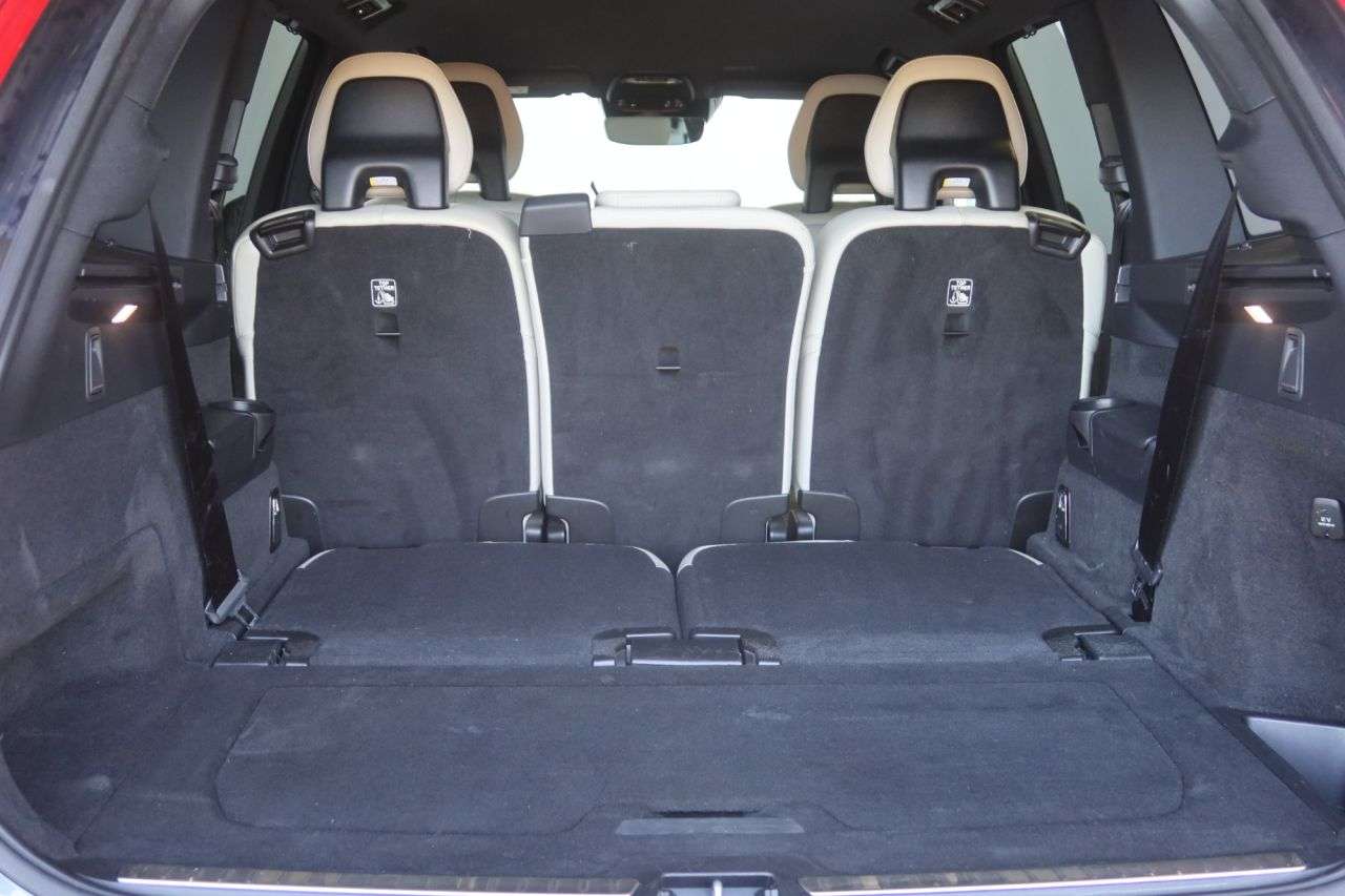 2021 VOLVO XC90 2021 VOLVO XC90