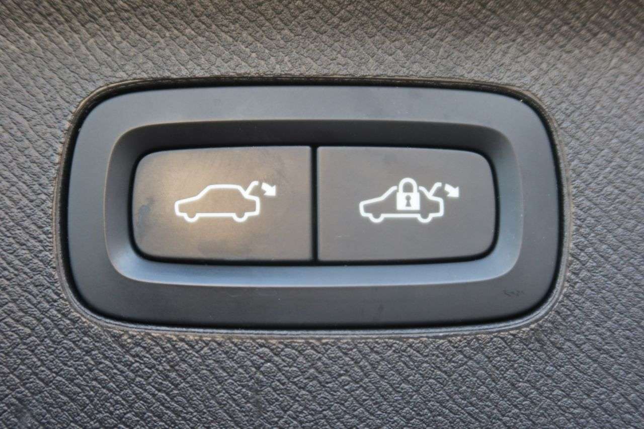 2021 VOLVO XC90 2021 VOLVO XC90