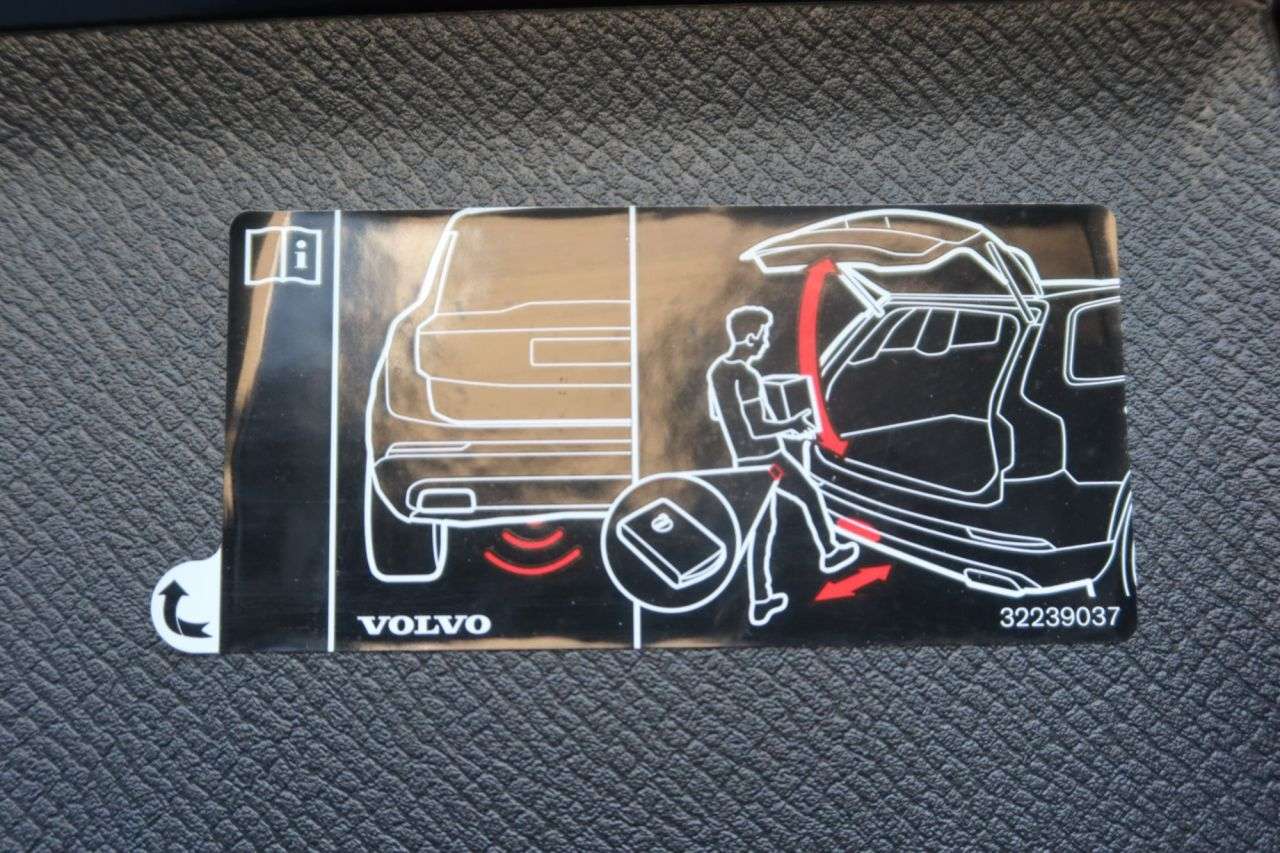 2021 VOLVO XC90 2021 VOLVO XC90