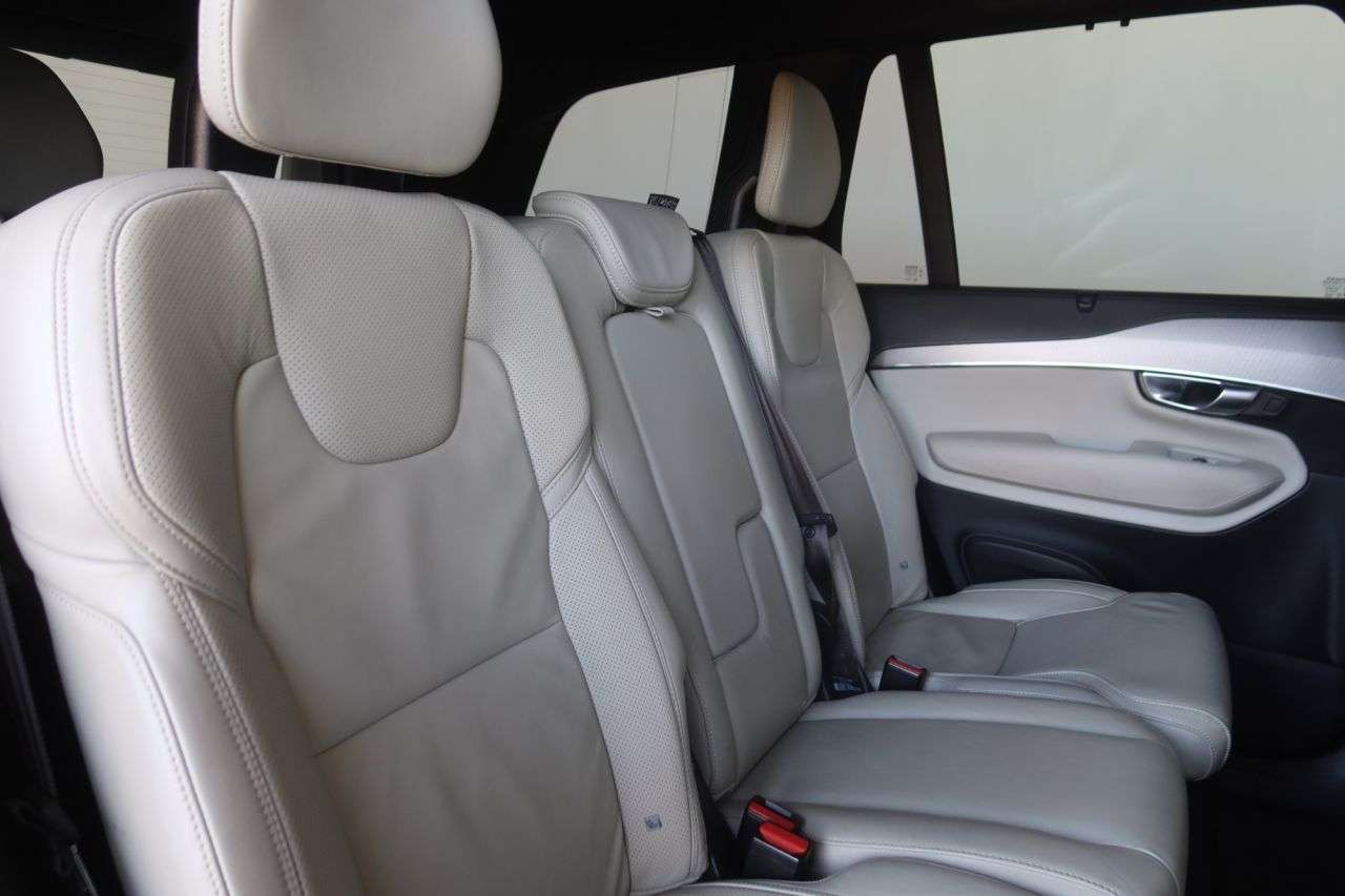 2021 VOLVO XC90 2021 VOLVO XC90