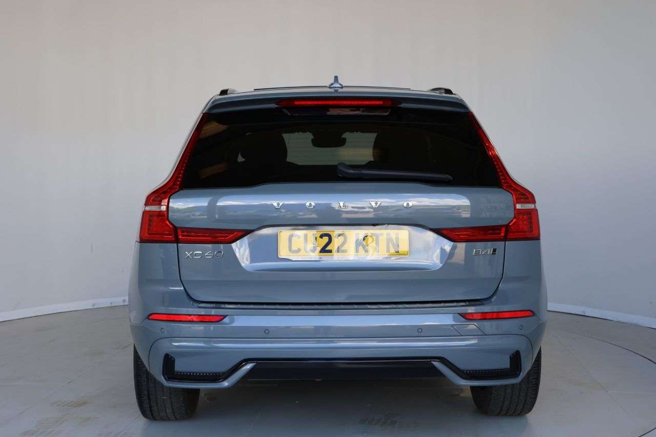 2022 VOLVO XC60 2022 VOLVO XC60