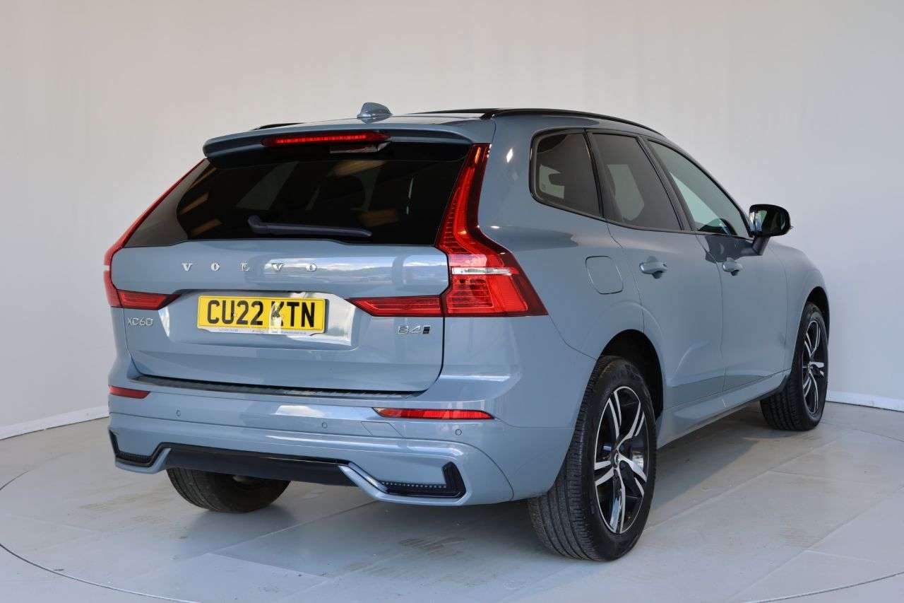 2022 VOLVO XC60 2022 VOLVO XC60