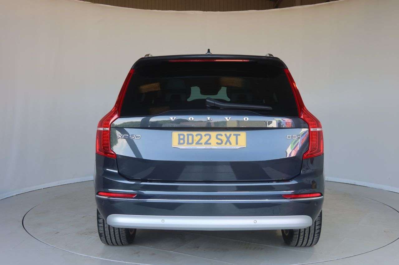 2022 VOLVO XC90 2022 VOLVO XC90