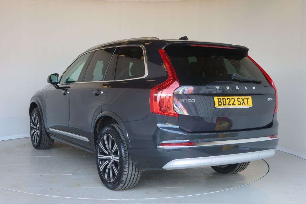 2022 VOLVO XC90 2022 VOLVO XC90