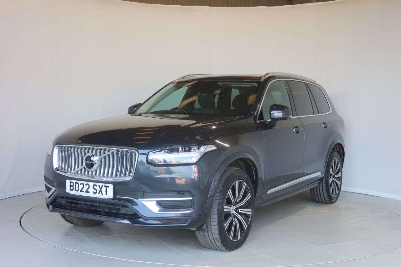 A 2022 VOLVO XC90 2.0 B5 MHEV Inscription SUV 5dr Diesel Hybrid Auto 4WD Euro 6 (s/s) (235 ps A 2022 VOLVO XC90 2.0 B5 MHEV Inscription SUV 5dr Diesel Hybrid Auto 4WD Euro 6 (s/s) (235 ps