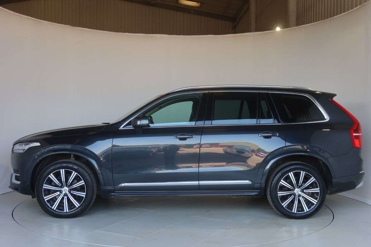 2022 VOLVO XC90 2022 VOLVO XC90