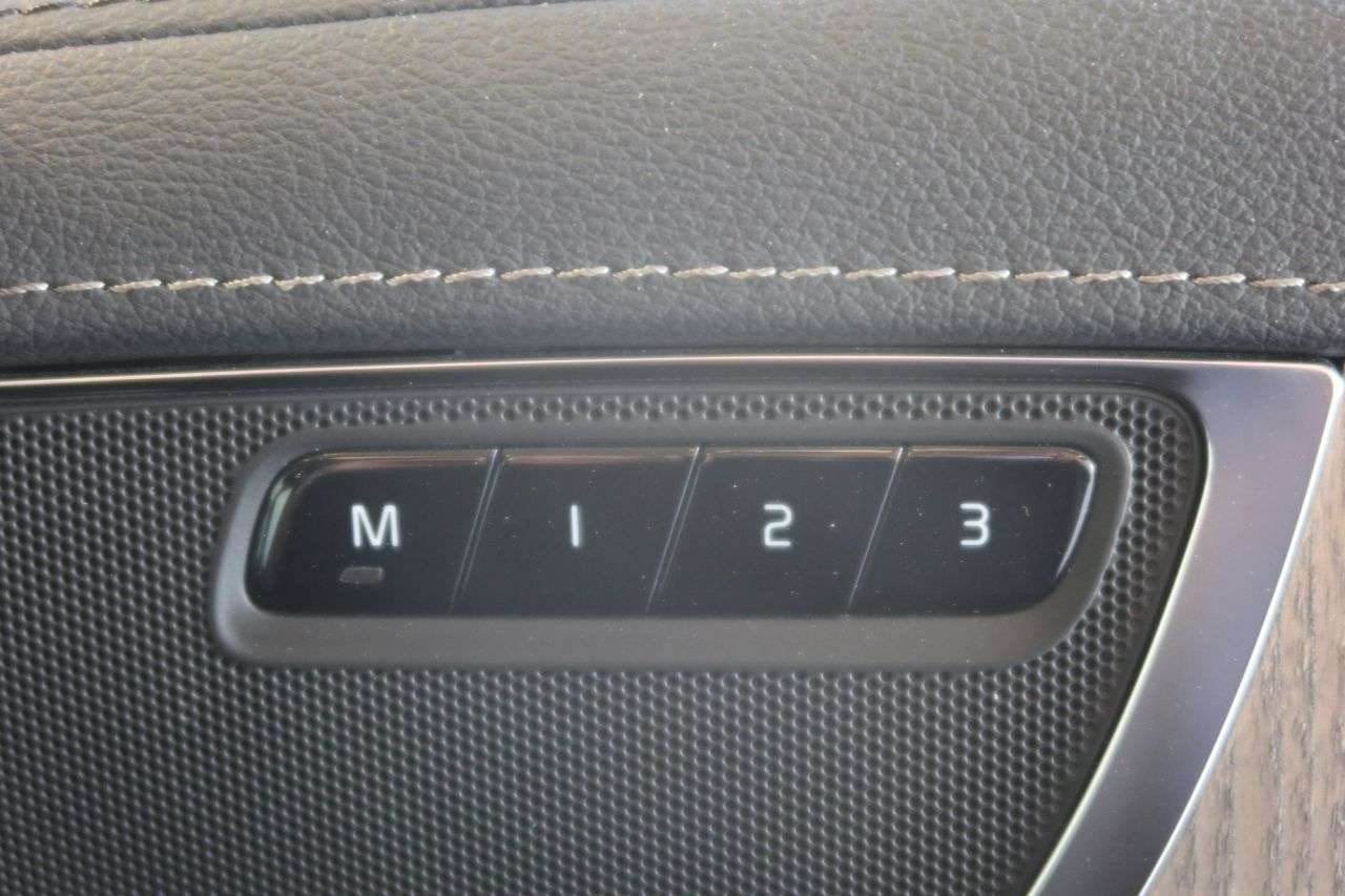 2022 VOLVO XC90 2022 VOLVO XC90