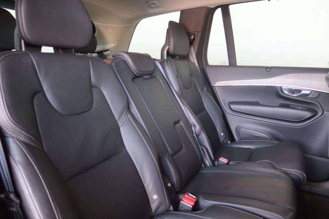 2022 VOLVO XC90 2022 VOLVO XC90