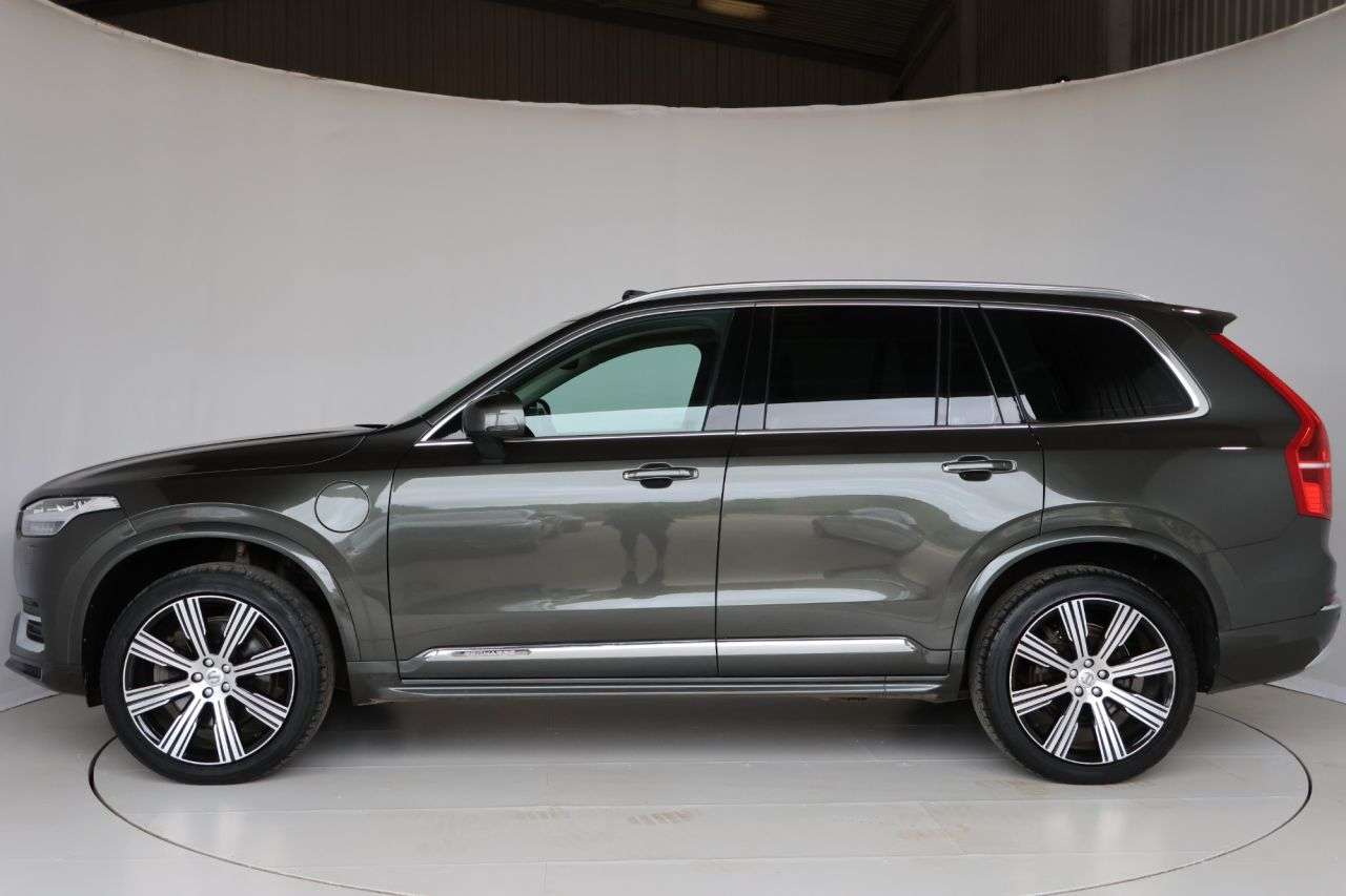 2022 VOLVO XC90 2022 VOLVO XC90