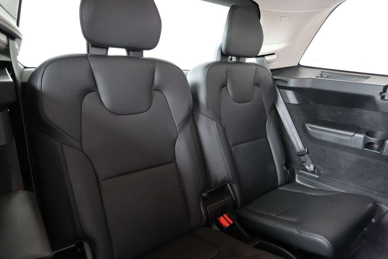 2022 VOLVO XC90 2022 VOLVO XC90