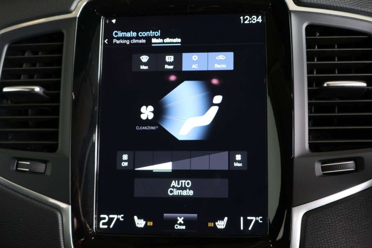 2022 VOLVO XC90 2022 VOLVO XC90