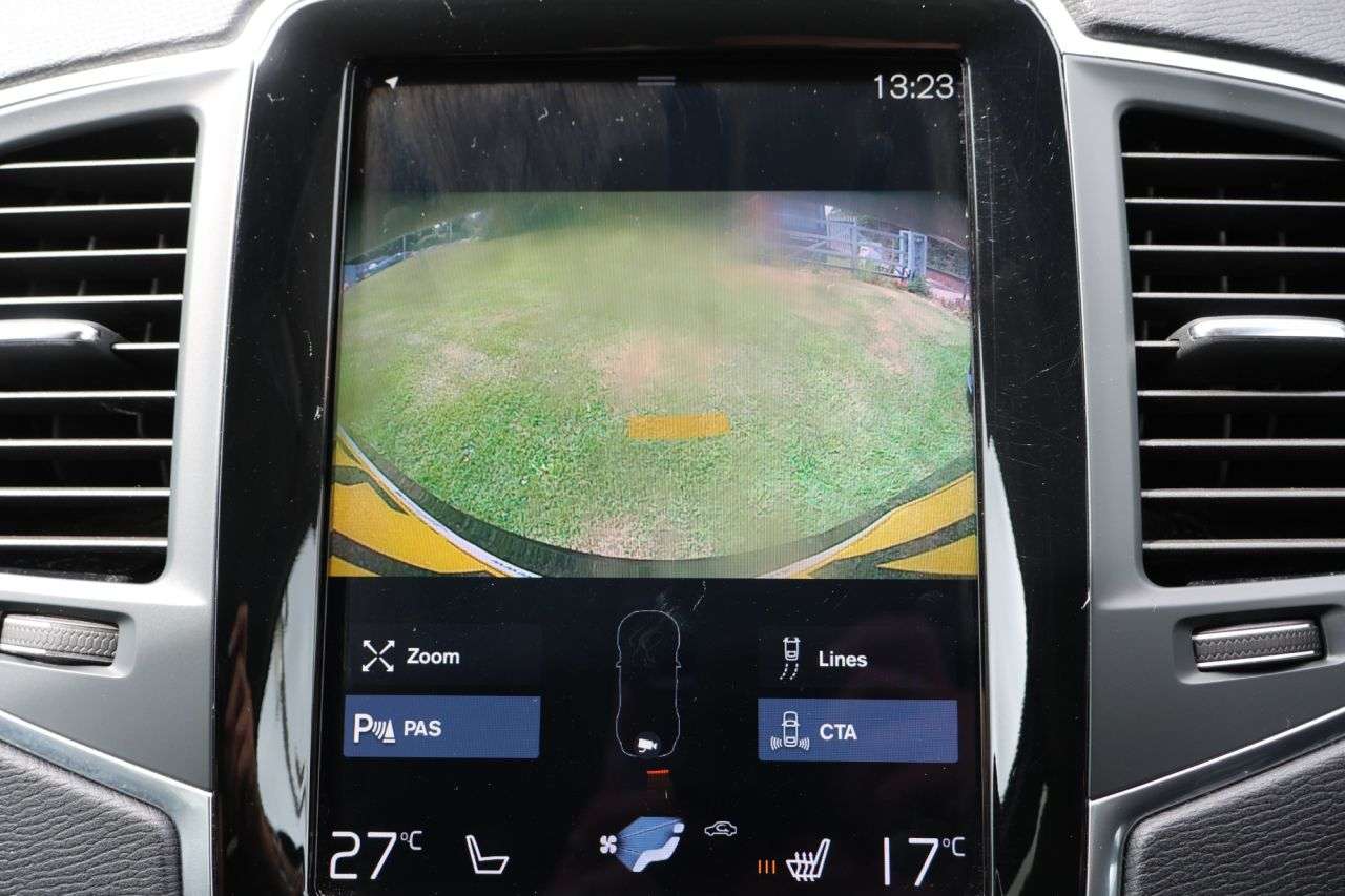 2022 VOLVO XC90 2022 VOLVO XC90