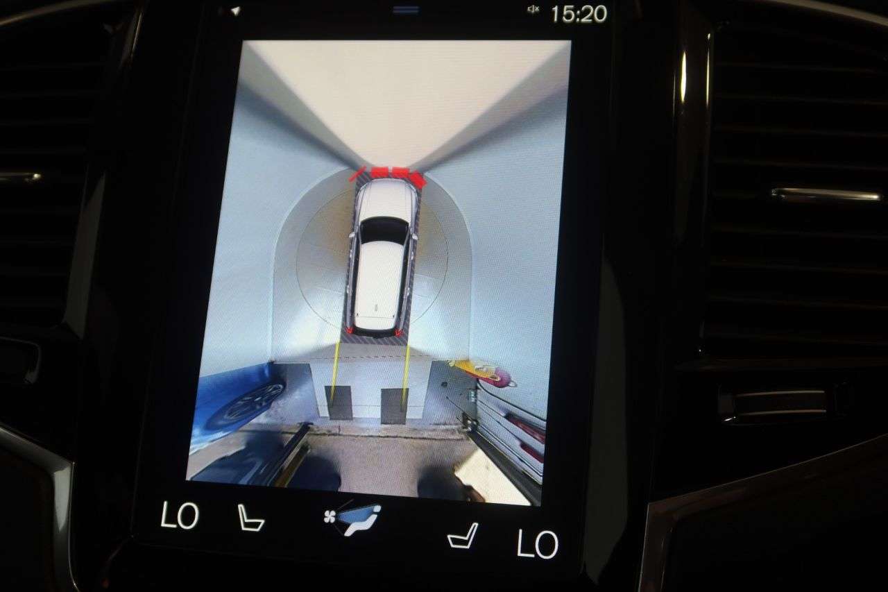 2022 VOLVO XC90 2022 VOLVO XC90