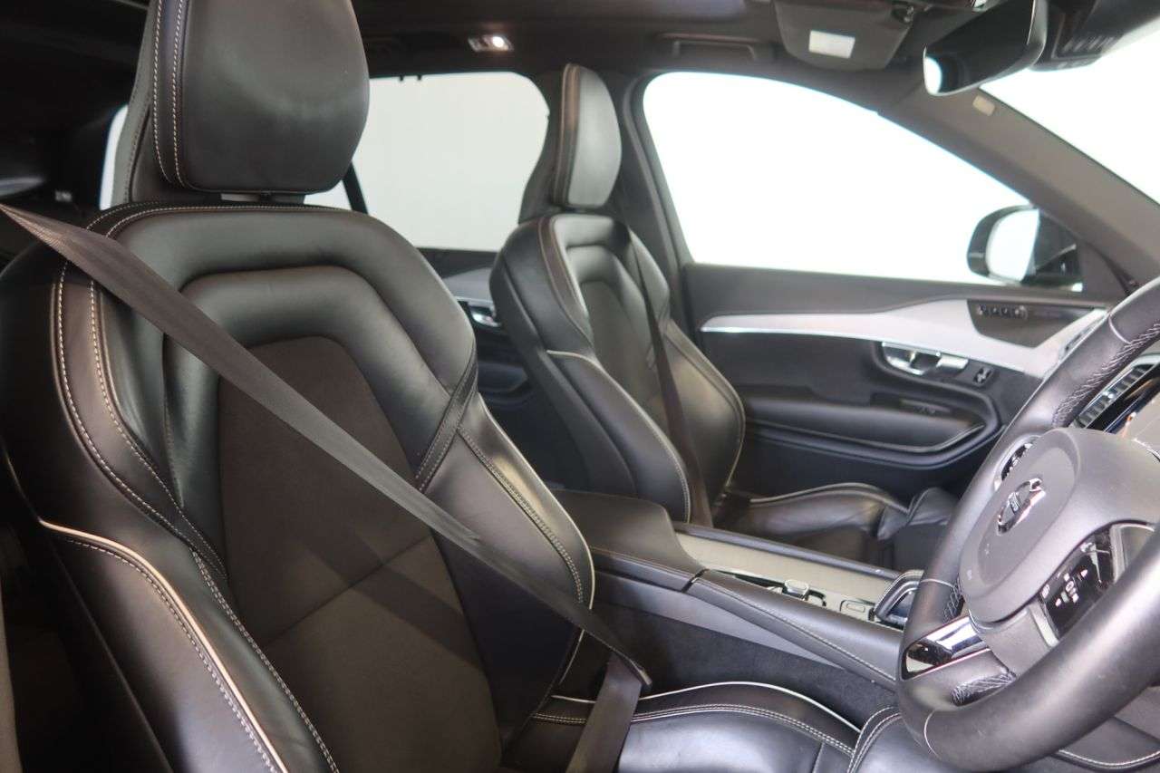 2022 VOLVO XC90 2022 VOLVO XC90
