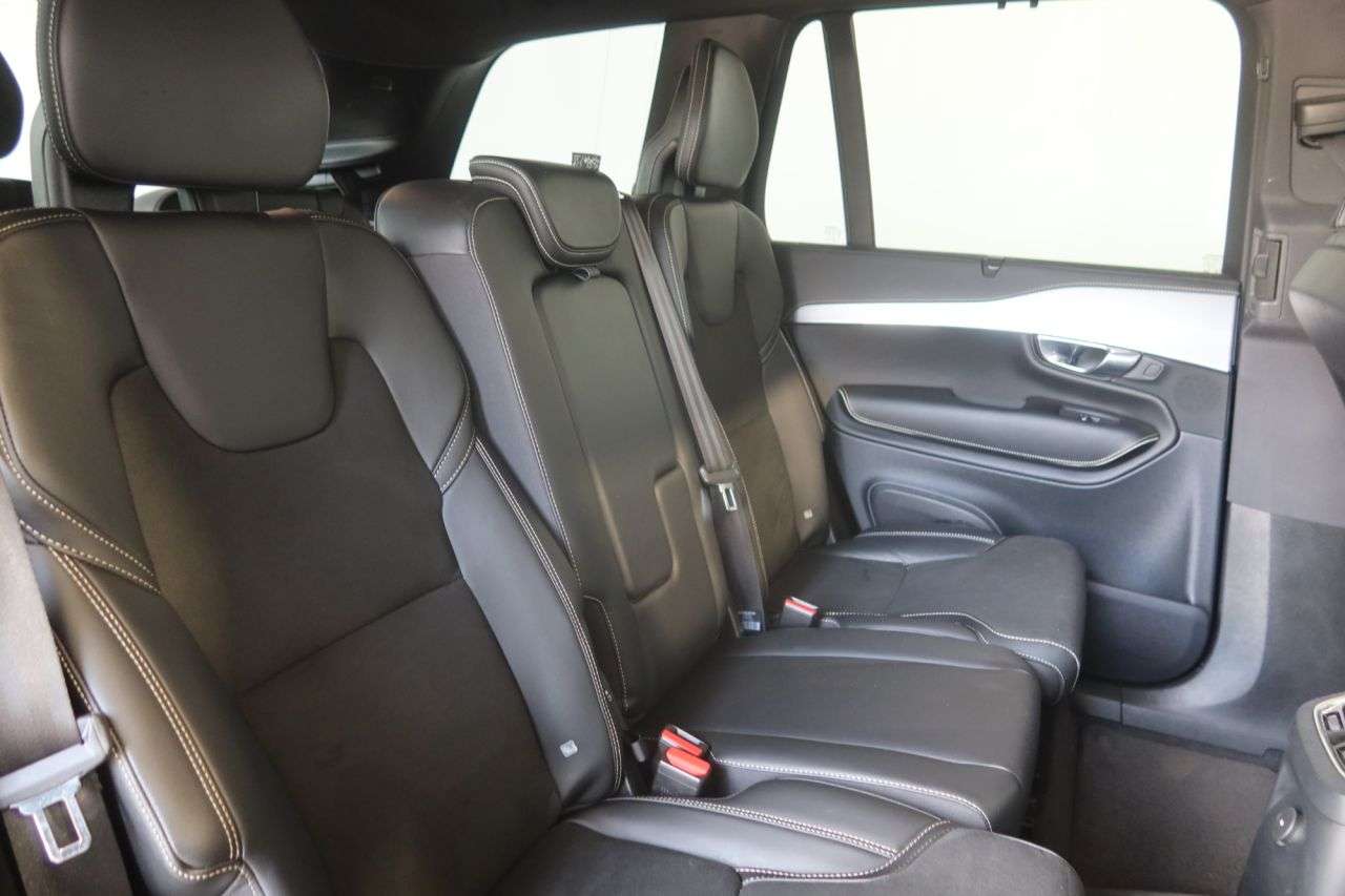 2022 VOLVO XC90 2022 VOLVO XC90