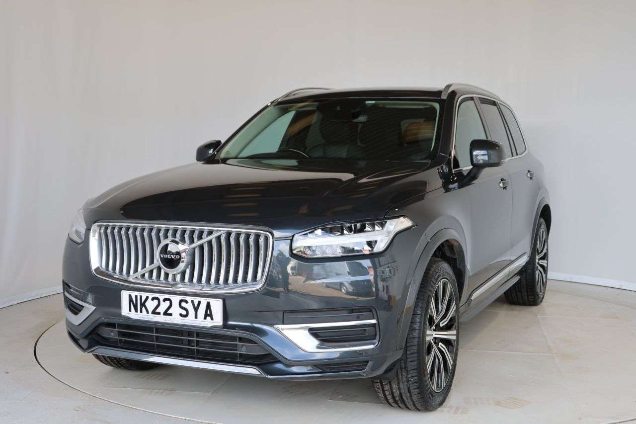 A 2022 VOLVO XC90 2.0 B5 MHEV Inscription SUV 5dr Diesel Hybrid Auto 4WD Euro 6 (s/s) (235 ps A 2022 VOLVO XC90 2.0 B5 MHEV Inscription SUV 5dr Diesel Hybrid Auto 4WD Euro 6 (s/s) (235 ps