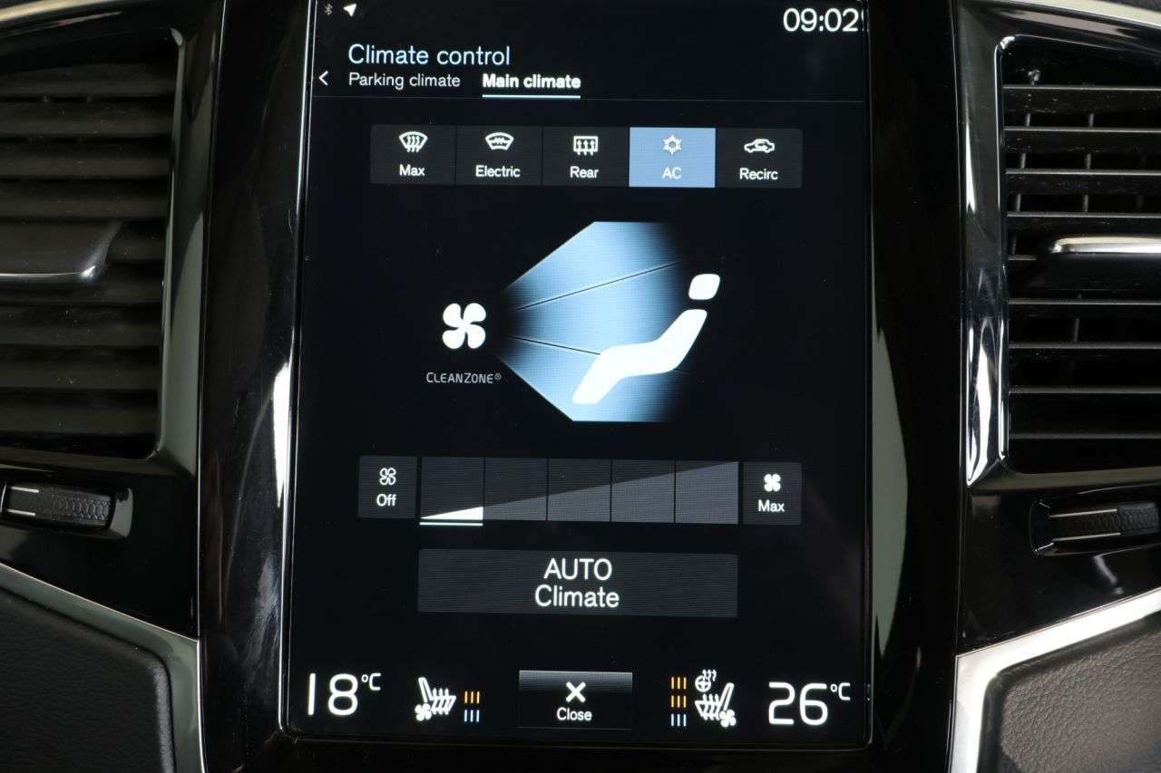 2022 VOLVO XC90 2022 VOLVO XC90