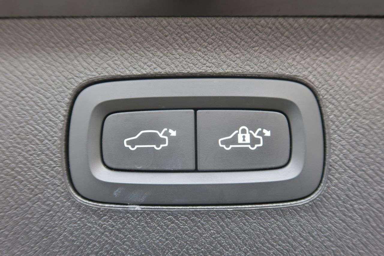 2021 VOLVO XC90 2021 VOLVO XC90